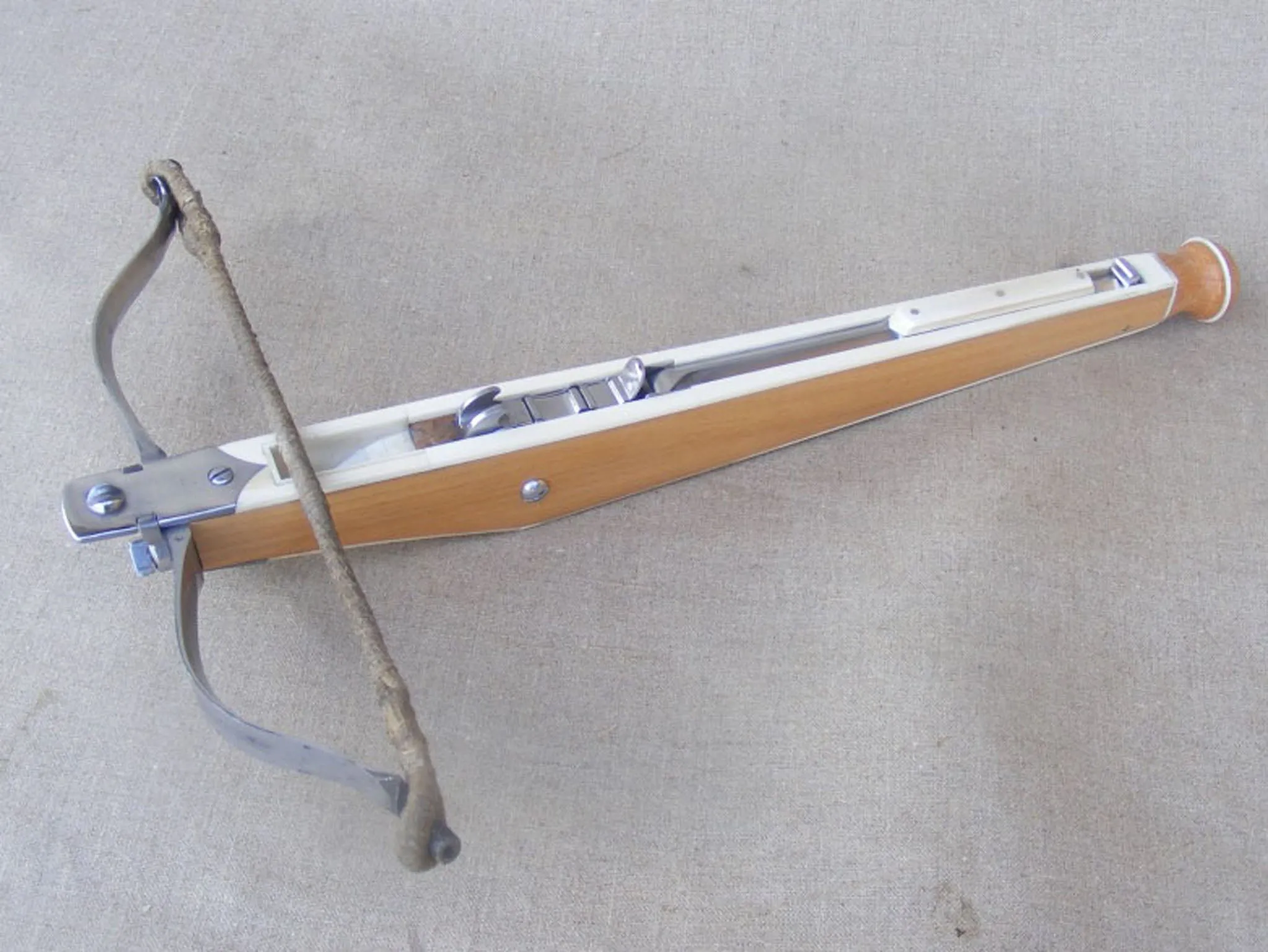16thC Latchet Crossbow
