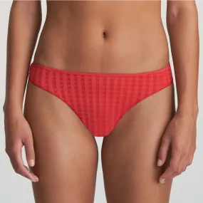 Avero Thong in Scarlet