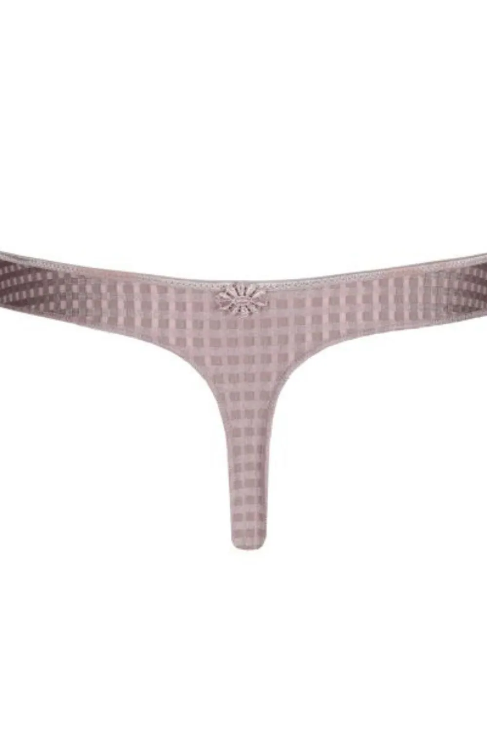 Avero Thong in Soft Sand