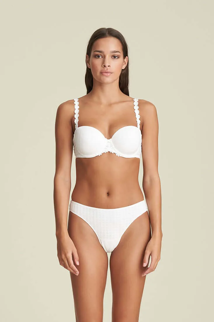 Avero Thong in White
