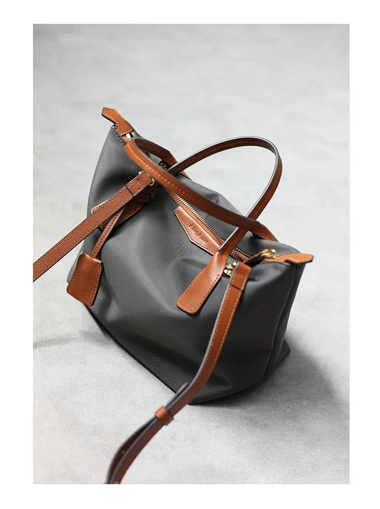 EmTote Shoulder Bag Grey
