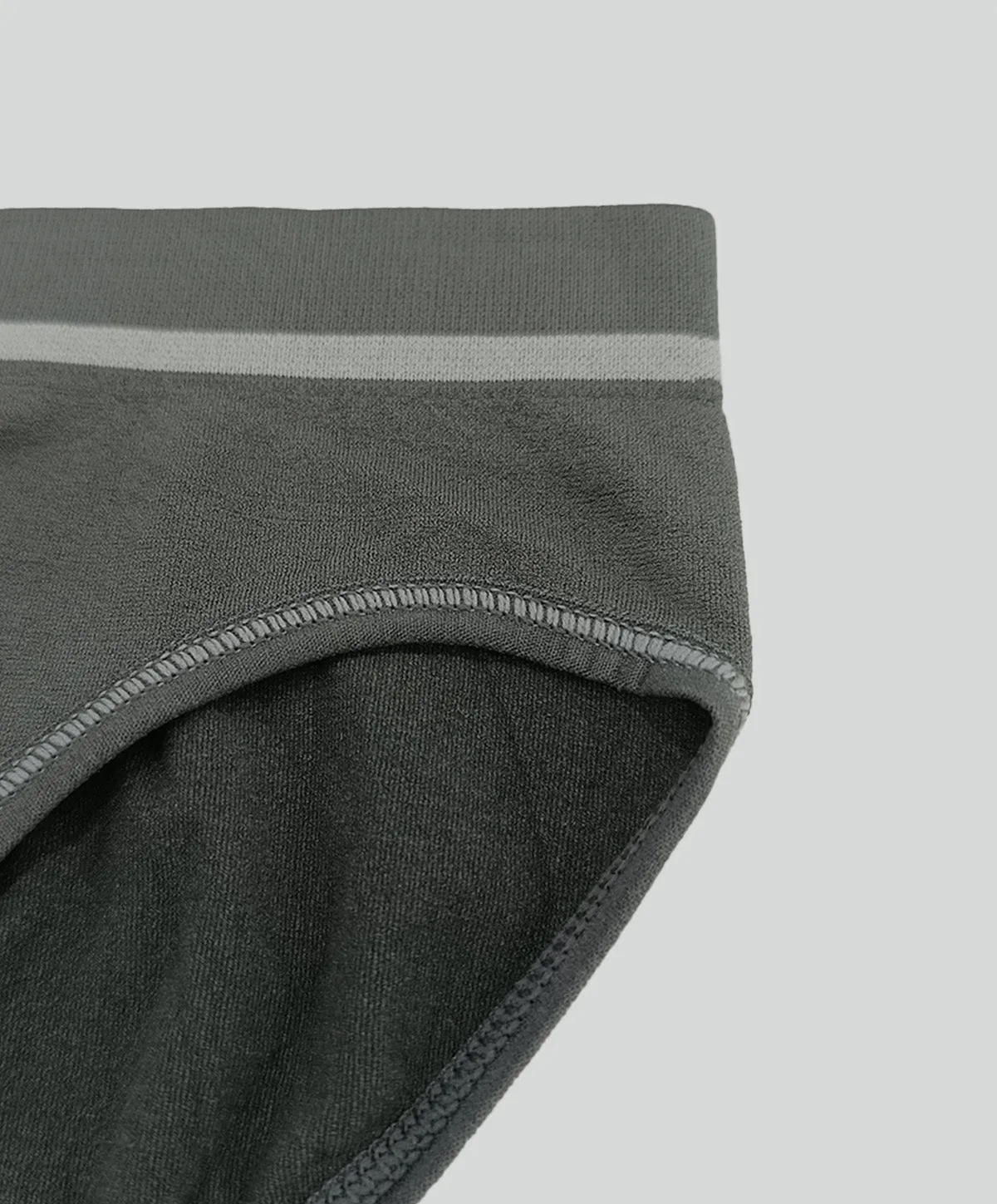 Energized Junior Artletes Seamless Bi-Colour Panty