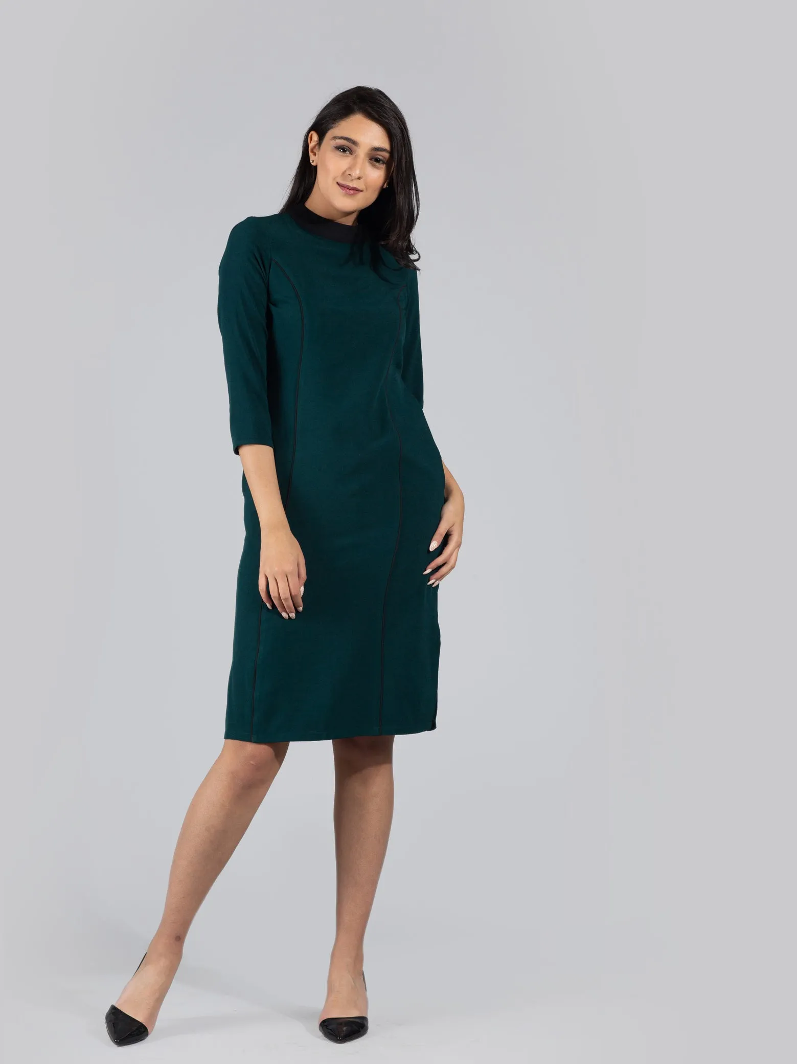 High Neck Colour Block Knee Length Dress - Dark green