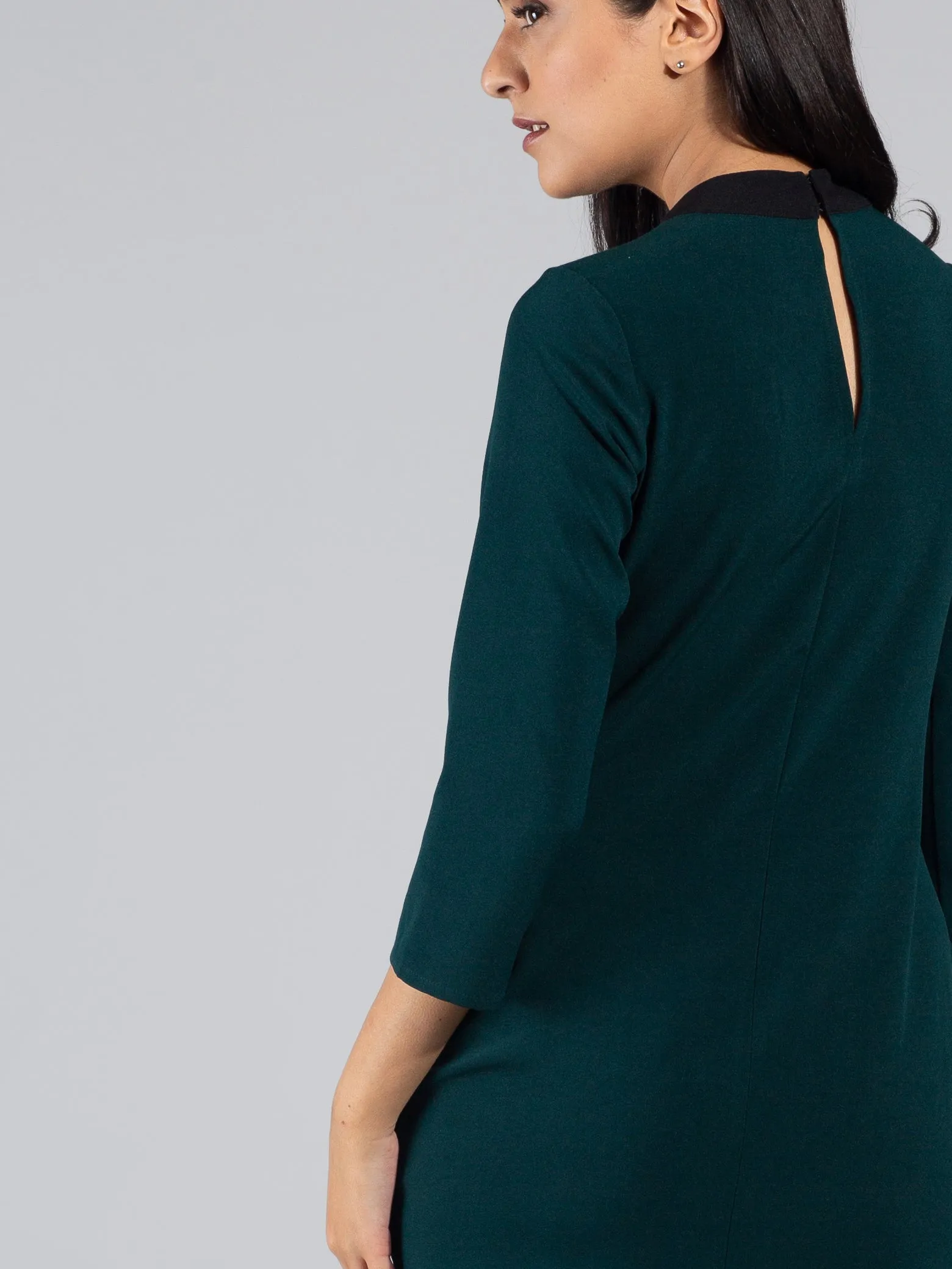 High Neck Colour Block Knee Length Dress - Dark green