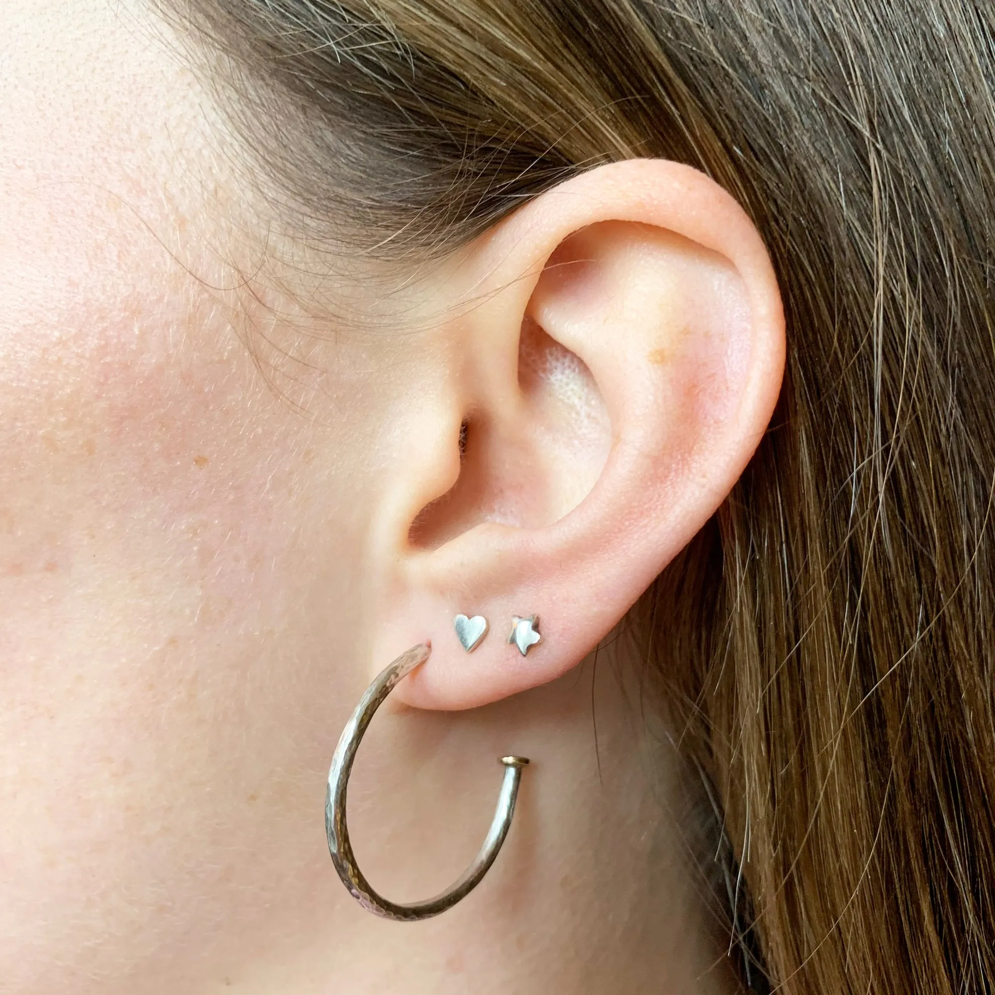 Midi Hammered Hoop Earrings